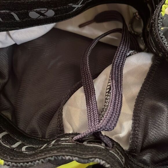 SIZE SMALL (8) XERSION SHORTS - Picture 4 of 8